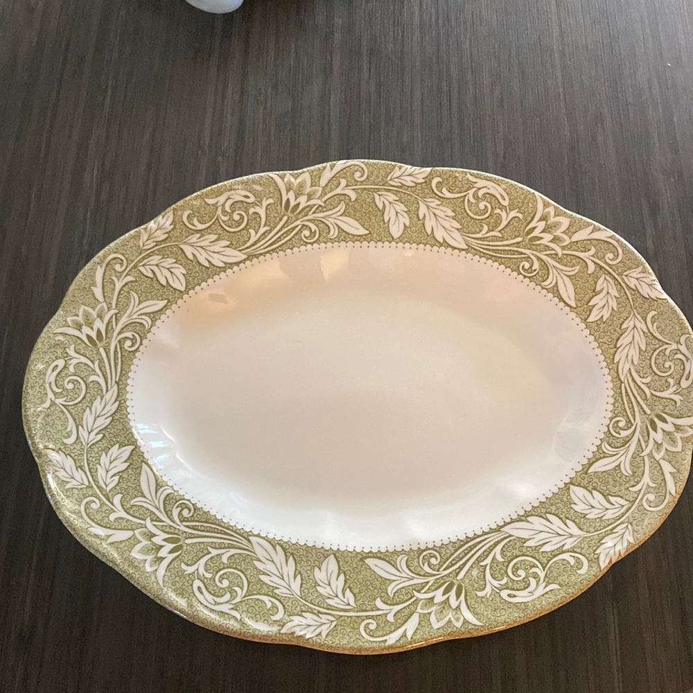 English Staffordshire Sterling Renaissance J. & G. Meakin 12”x9.5” Oval Platter
